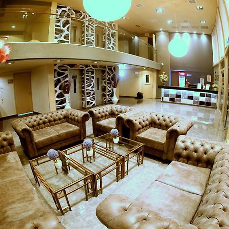 Avia Hotel & Resort Yehud-Monosson Eksteriør billede