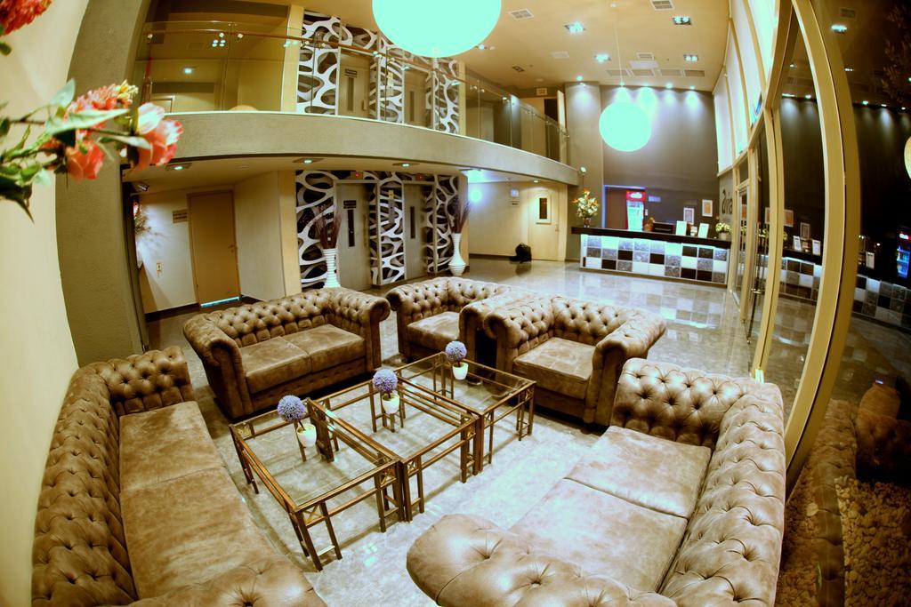 Avia Hotel & Resort Yehud-Monosson Eksteriør billede