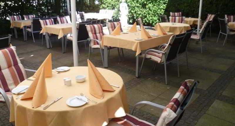 Avia Hotel & Resort Yehud-Monosson Eksteriør billede