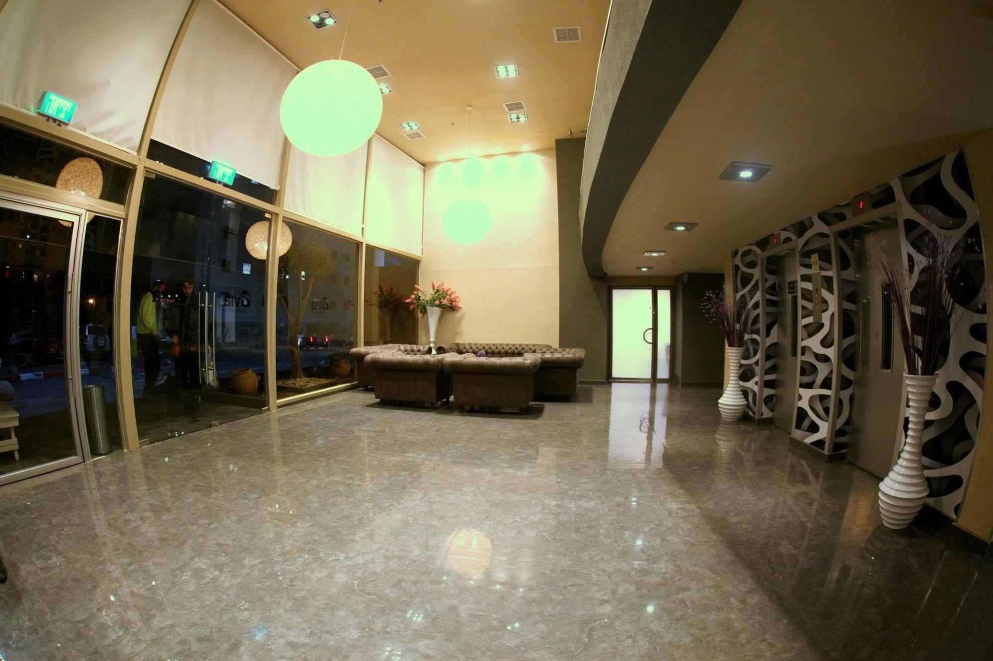 Avia Hotel & Resort Yehud-Monosson Eksteriør billede